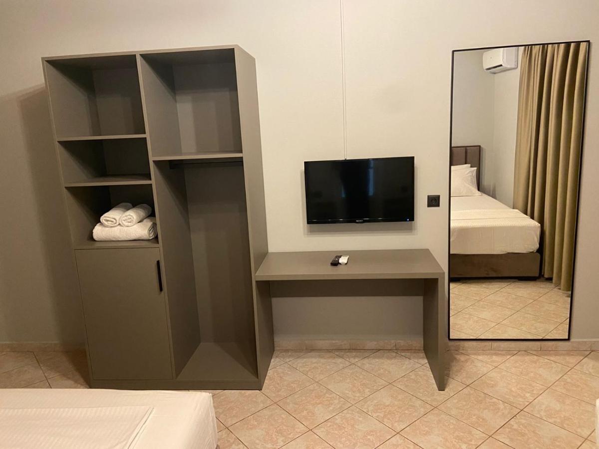 "Hotel Lili" Sarande Ngoại thất bức ảnh